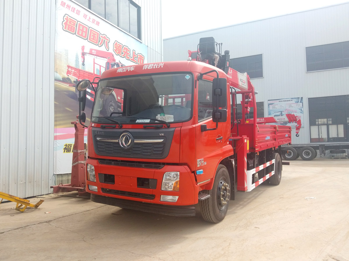 東風(fēng)天錦VR上裝長(zhǎng)興8噸直臂式吊機(jī)